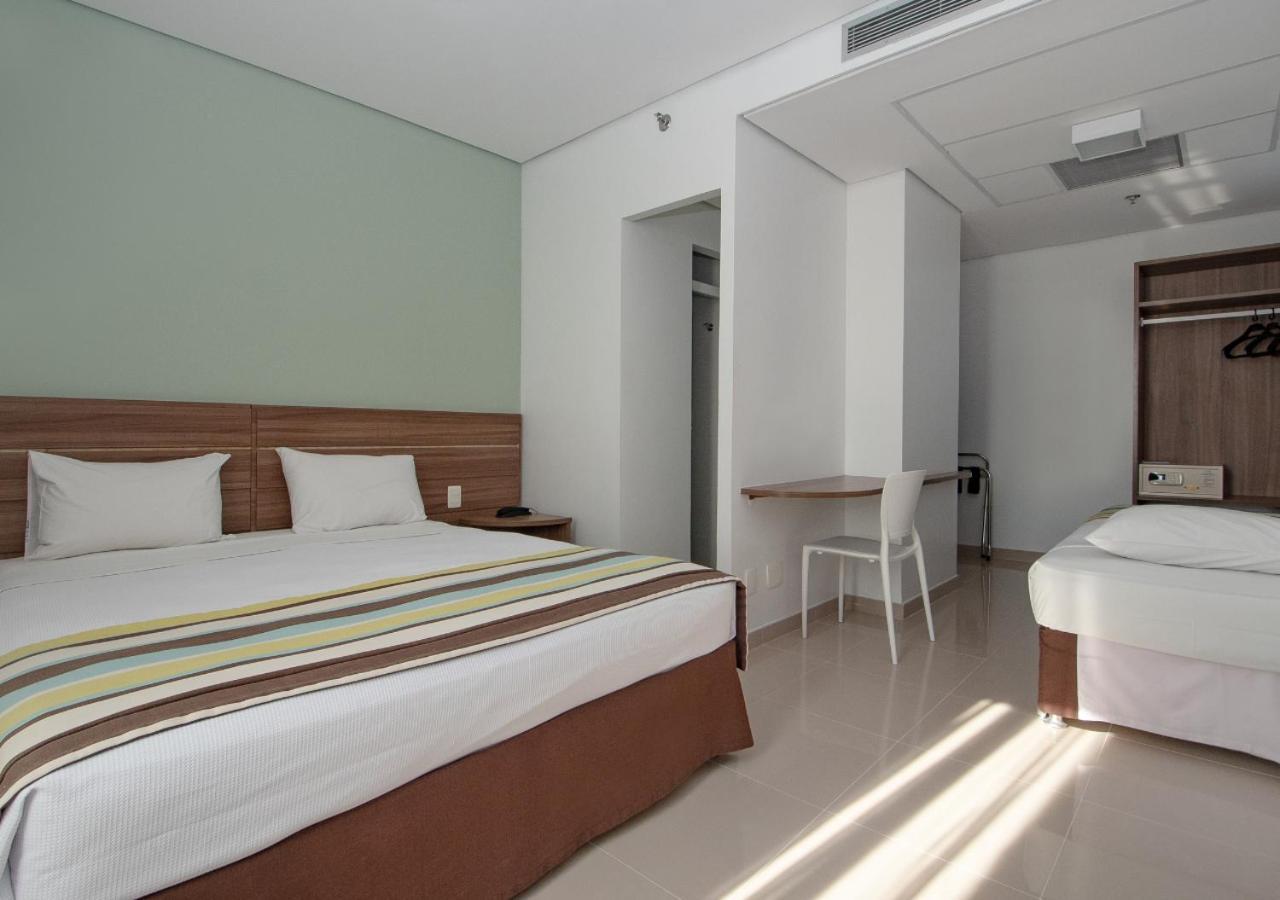 Express Vieiralves Hotell Manaus Exteriör bild